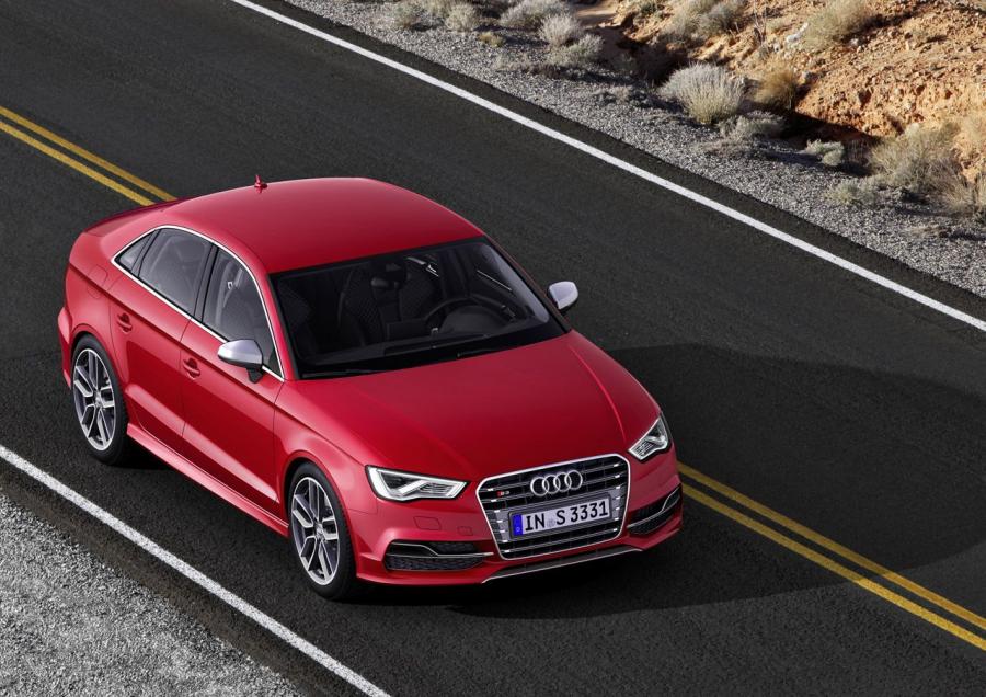  Audi S3 Sedan (8V) 2013 года  (WW) (фото 16 из 95)